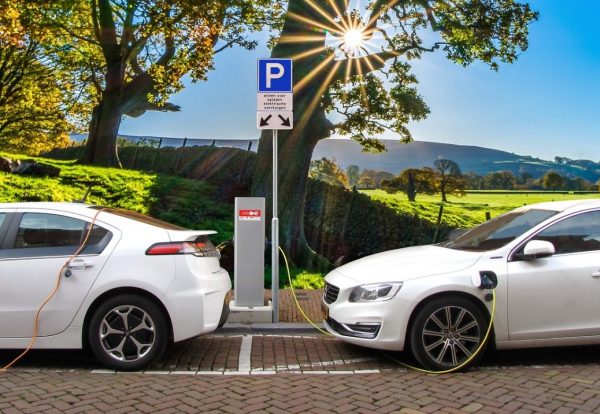colonnina-auto-elettriche-e1594621681279